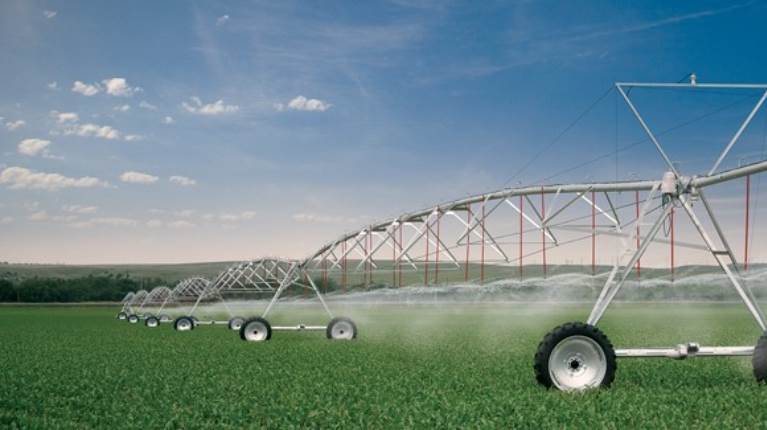 IRRIGAÇÃO SUSTENTÁVEL e ANÁLISE DE MERCADO AGRÍCOLA